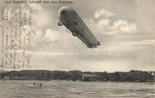 Graf Zeppelin's Luftschiff über dem Bodensee / Zeppelin airship above Lake Bodensee (b)