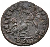 Római Birodalom / Siscia / Constantius Gallus 351-354. Follis Br (2.71g) T:2-
Roman Empire / Siscia ...