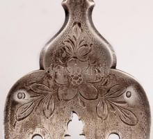 Ezüst (Ag.) hús villa, jelzett (félhold és Diana), monogramos, gazdagon díszített, h:23 cm, nettó:11...