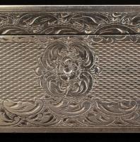 cca 1900 Ezüst fésűtartó, fémjelzett, gazdagon díszített,  Ag.,nettó: 39gr., 10cm/ cca 1900 Silver c...