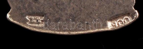 Ezüstmedál: Vitorlás, jelzett, Ag.,nettó: 1,6gr., 2cm /Silver Medal: Sailing, marked, Ag, net. 1,6gr...