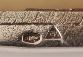 cca 1900 Ezüst cigarettatárca, jelzett, dísz rögzítésre szolgáló 2 apró lyukkal, Ag., nettó:115 gr.,...