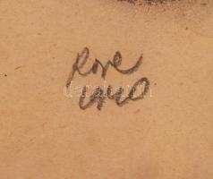 Olvashatatlan jelzéssel: Női fej. Szén, papír, üvegezett keretben, 25×16 cm