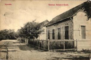 Balatonszemes, Szemes-Balatonfürdő; nyaralók, Márta lak; kiadja Fellner Samu (EB)