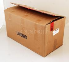 Nagy reklám dobozok, festett fém, egyiknek a teteje hiányzik, összesen :9 db