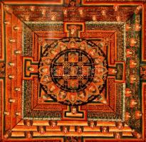 Jelzés nélkül: Mandala, aprólékos, finom munkával közel 100 Buddha figurából készült. Vegyes technik...