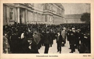 Póttartalékosok bevonulása. Alexy felv.; Rotophot, Budapest / Hungarian army recruitment for WWI