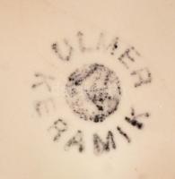 Ulmer kerámia kancsó ón tetővel, levonóképes, jelzett, apró lepattanással, m:20cm