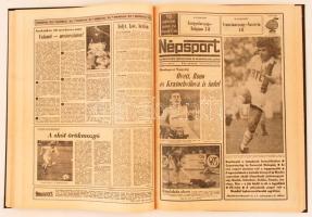 1982 A Népsport, Az Országos Testnevelési és Sporthivatal Lapjának számai a futball világbajnokság h...
