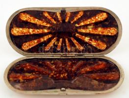 Art -deco szemüvegtartó, cvikkerrel