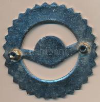 ~1970-1980. "Magyar Autóklub Törzstag" zománcozott fém autó hűtőrácsára szerelhető jelvény...