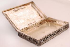 Ezüst (Ag.) doboz, Angkor Wat látképével, jelzett (900), préselt, 9×14 cm, nettó:147 g / Silver box ...