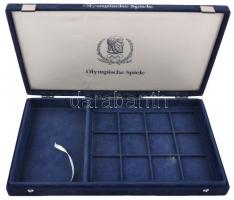 "Olympische Spiele" bársonyborítású éremtartó kazetta 12db hellyel használt állapotban