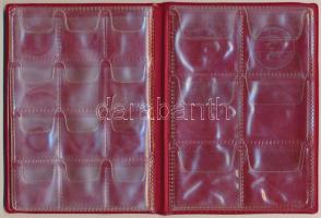 Kisalakú érmetartó album 2x12db kisebb és 2x6db nagyobb férőhellyel használt állapotban