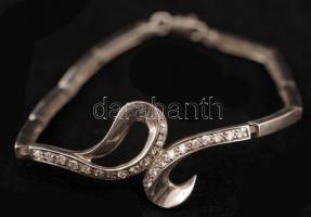 2 db ezüst(Ag) nyaklánc, 3 db ezüst(Ag) karkötő, jelzettek, br: 37,2 g