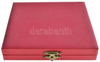 1974. "Sátoraljaújhely börtönkitörés emlékére 1944-1974" Br emlékérem eredeti dísztokban (...