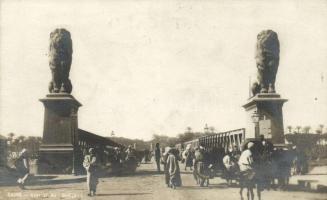 Cairo, Kasr-El-Nil bridge