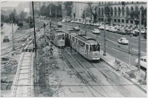 1973 Budapest, város- és közlekedéstörténeti fotók a Boráros térről, busz, HÉV és villamos végállomá...