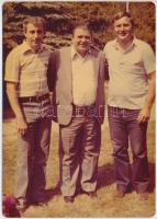 cca 1970 Puskás Ferenc(1927-2006) labdarúgó, színes fotó, 10x15 cm