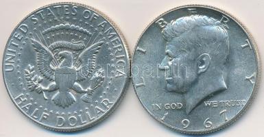 Amerikai Egyesült Államok 1967-1969. 1/2$ Ag "Kennedy" (2x) T:2,2-
USA 1967-1969. 1/2 Doll...