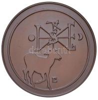 Papp László (1947-) 1988. "Első királyunk Szent István halálának 950. évfordulóján a Szent Jobb országjárásának évében" patinázott vörösréz emlékérem eredeti dísztokban, számozott tanúsítvánnyal (70mm) T:1-