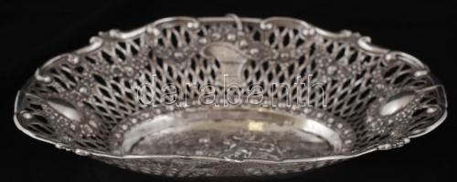 Ezüst (Ag.) áttört antik kosár puttós jelenettel, jelzett(pA), poncolt, jó állapotban, 25×20 cm, net...