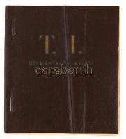 1948 A székesfőváros által kiadott T.I. üzemanyagkönyv, mely legfeljebb 100 liter üzemanyag vásárlására jogosít, teljes