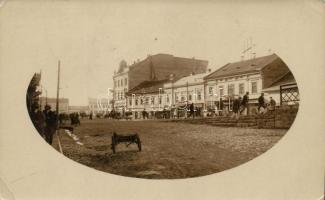 Ungvár, Kossuth tér, Fried bérpalota, üzletek / square, palace, shops, photo (fa)