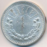 Mongólia 1925. 1T Ag "Soembo" T:2,2- ph.
Mongolia 1925. 1 Tugrik Ag "Soembo arms"...