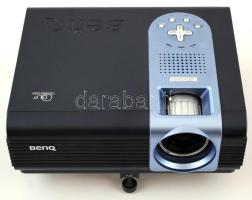 BENQ PB 6110 projektor teljes kábelezéssel: kb. 12m-es árnyékolt VGA kábellel, audio kábel, USB. Fel...
