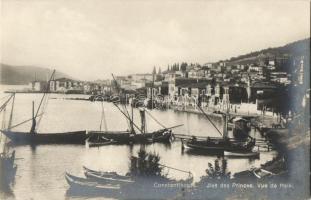 Constantinople, Iles des Princes, Halki, boats