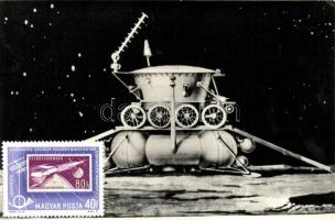 Űrhajósok - képeslap füzet 17 lappal + 4 db vegyes űrkutatással kapcsolatos modern képeslap / postca...