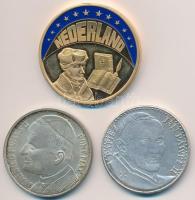 Hollandia 1993. "ECU" aranyozott fém multicolor emlékérem (40mm) + Lengyelország DN "II.János Pál pápa - Jasna Góra" fém emlékérem (35mm) + Olaszország DN "II.János Pál pápa" fém emlékérem (35mm) T:PP ujjlenyomat,2 Netherlands 1993. "ECU" gilt, multicolor medallion (40mm) + Poland ND "Pope John Paul II - Jasna Góra" metal medallion (35mm) + Italy ND "Pope John Paul II" metal medallion (35mm) C:PP fingerprint, XF