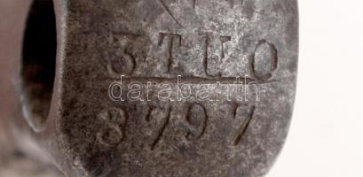 Cca 1910 bajonett, sorszámozott:3TUO3797, fa markolat, fém hüvely, kopott, h:34,5 cm