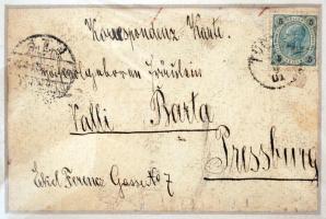 68 db érdekes képeslap üvegezett keretben, közte sok kézzel készített darabbal