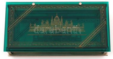 Dekoratív, átalakítható műanyag-fém díszdoboz, a tetején a Parlament képével, belül az alján tükörre...