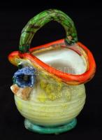 Díszes Hummel kosárka, kézzel festett, jelzett, kopásnyomokkal, m: 13 cm