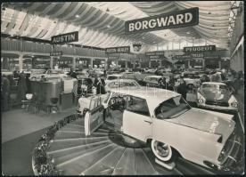 1960 A Genfi autószalon fotólap / Auto fair in Geneva. PC