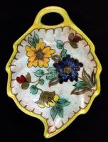 Holland és belga kerámiák (2db), kézzel festett, jelzett (Iris, Zenith), a tálon máz hiba, 18×13 cm,...