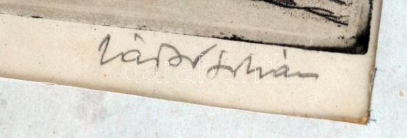 Zádor István (1882-1963): Sötétkapu Esztergomban. Rézkarc, papír, jelzett, üvegezett keretben, 19×25...