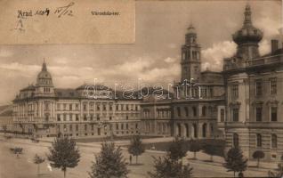 Arad, Városház tér / town hall, sqaure (gluemark)