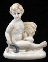 Kisfiú sarlóval és búzakévével, német porcelán figura, kézzel festett, jelzett, apró kopásnyommal, m...