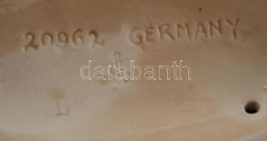 Madáretető mellett furulyázó kisfiú, Grafenthal porcelán figura, kézzel festett, jelzett, sérült, m:...