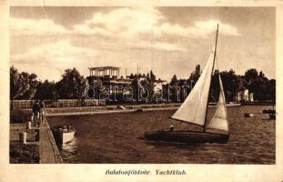 Balatonföldvár, Yachtklub (fa)