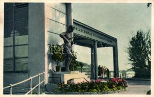 Pöstyén-fürdő / spa, the new crutch breaker on the bridge colonnade