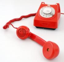 Retro piros körtárcsás telefon, jó állapotban
