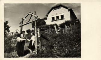 12 db főként RÉGI magyar városképes lap, fekete-fehér lapok / 12 old Hungarian postcard, black and w...