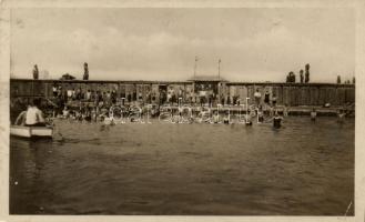 12 db főként RÉGI magyar városképes lap, fekete-fehér lapok / 12 old Hungarian postcard, black and w...