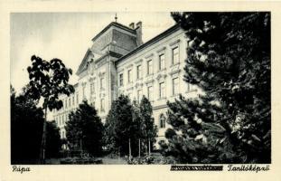 12 db főként RÉGI magyar városképes lap / 12 old Hungarian postcard, 'Weinstock'