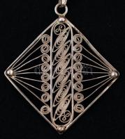 Ezüst (Ag.) filigrán medál, ezüst (Ag.) lánccal, jelzett, nettó 8.3 g